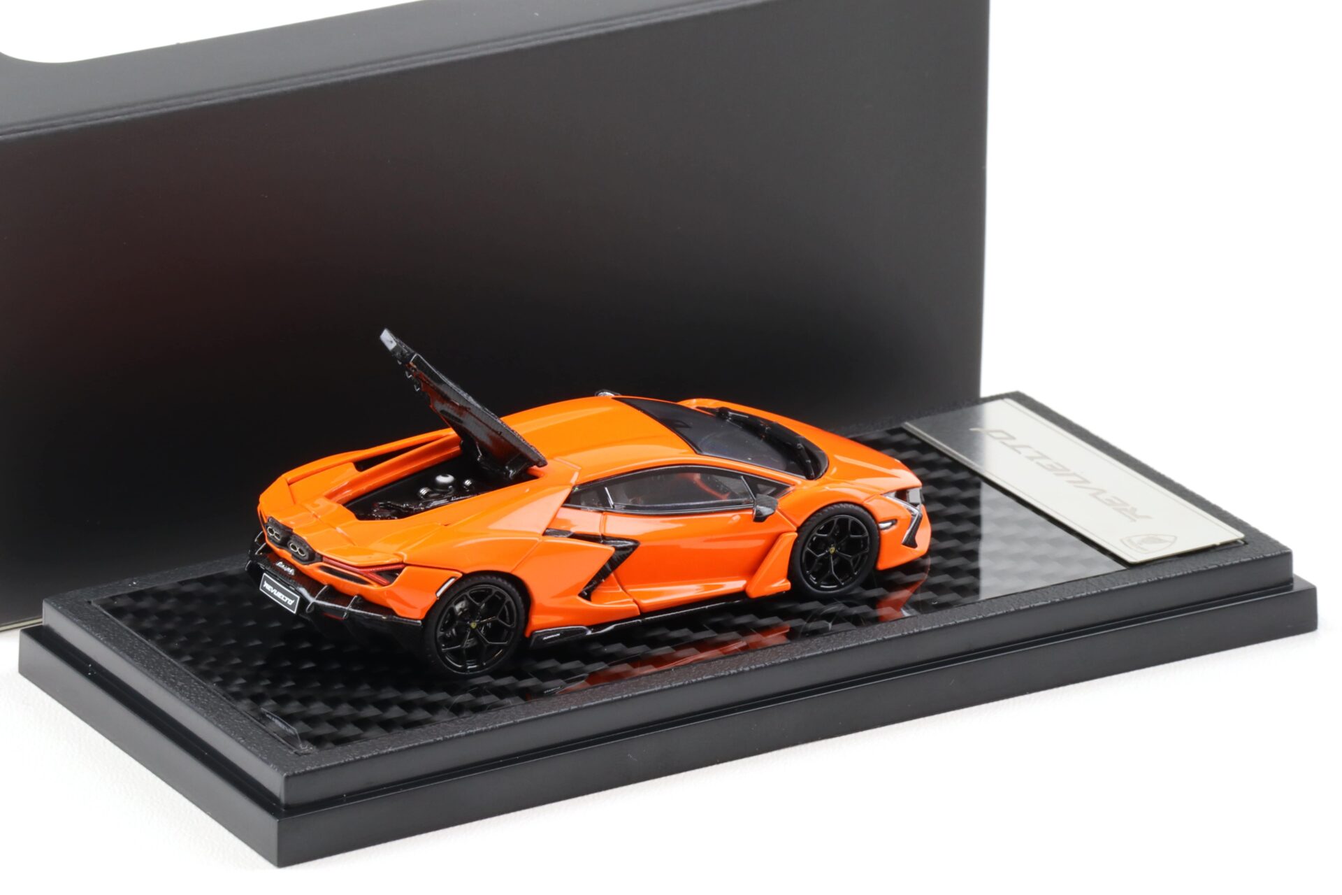 1:64 LCD Models Lamborghini Revuelto Coupe orange LCD64042-OR