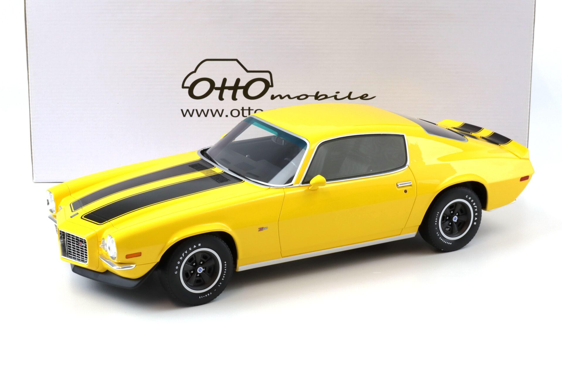 1:12 OTTO mobile G085 Chevrolet Camaro Z28 RS Daytona yellow/ black stripes 1970