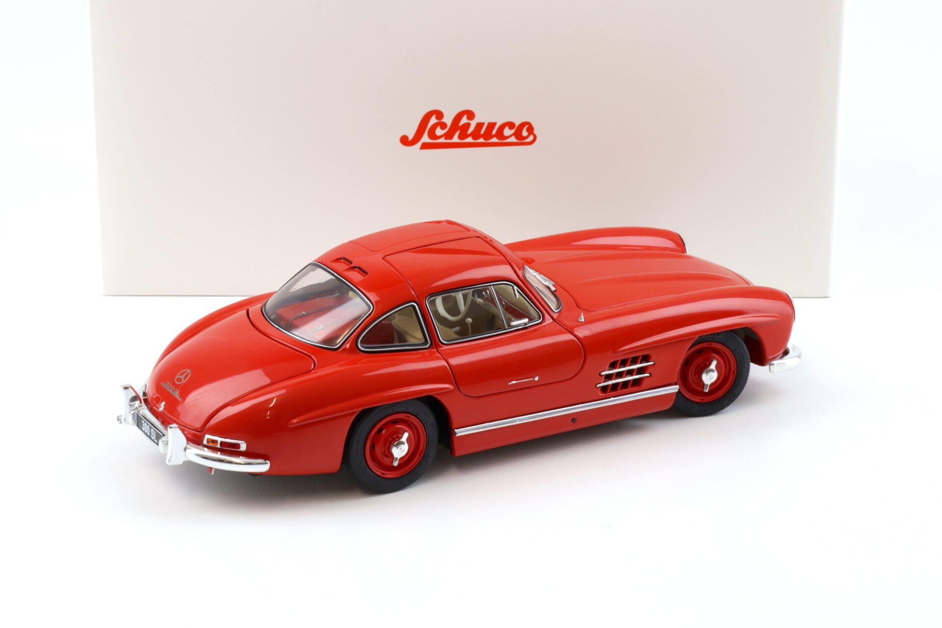 1:18 Schuco Mercedes 300 SL Coupe Gullwing W198 red/ beige interior