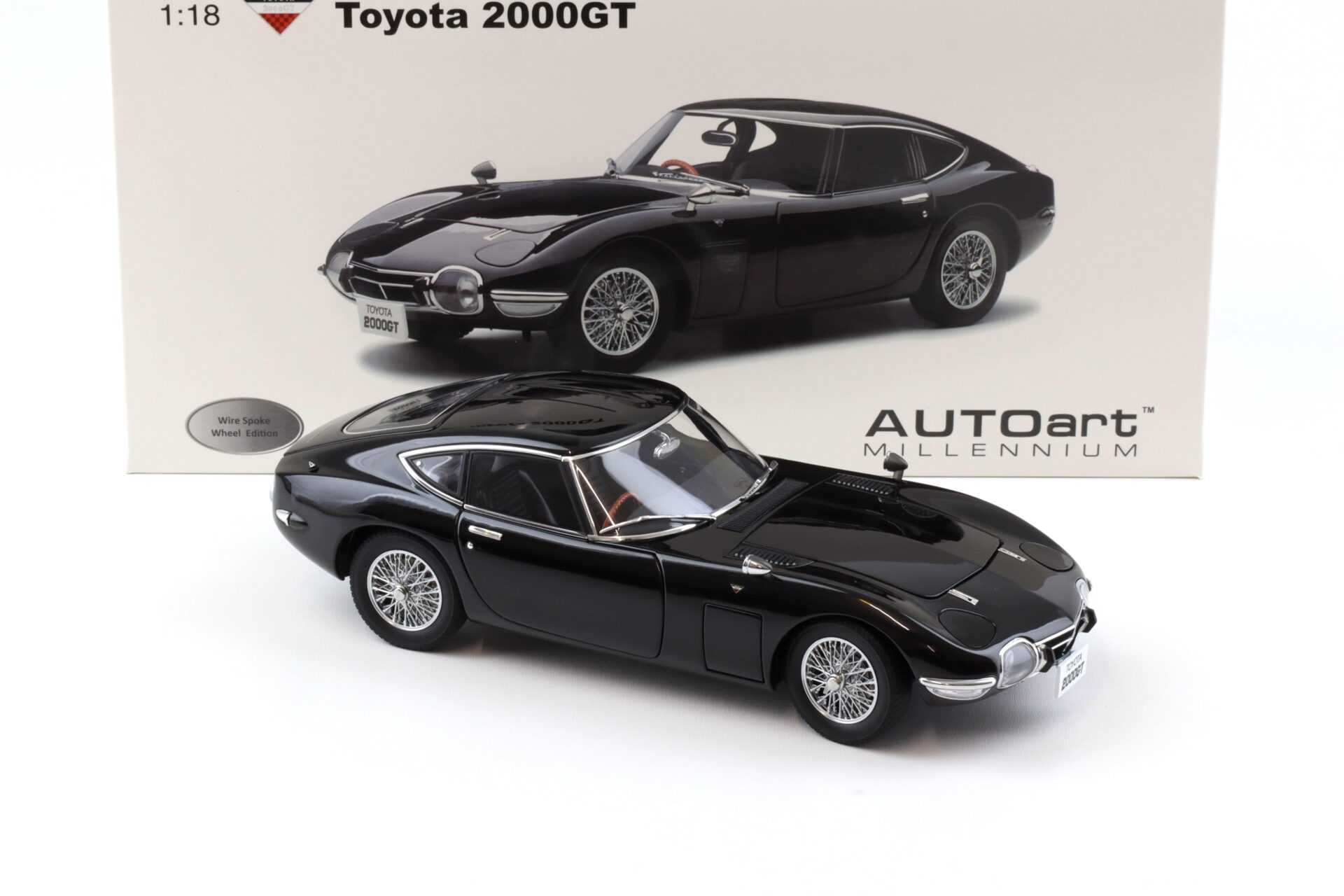 1:18 AUTOart Toyota 2000 GT Coupe black/ wire spoke wheels DIECAST 78750