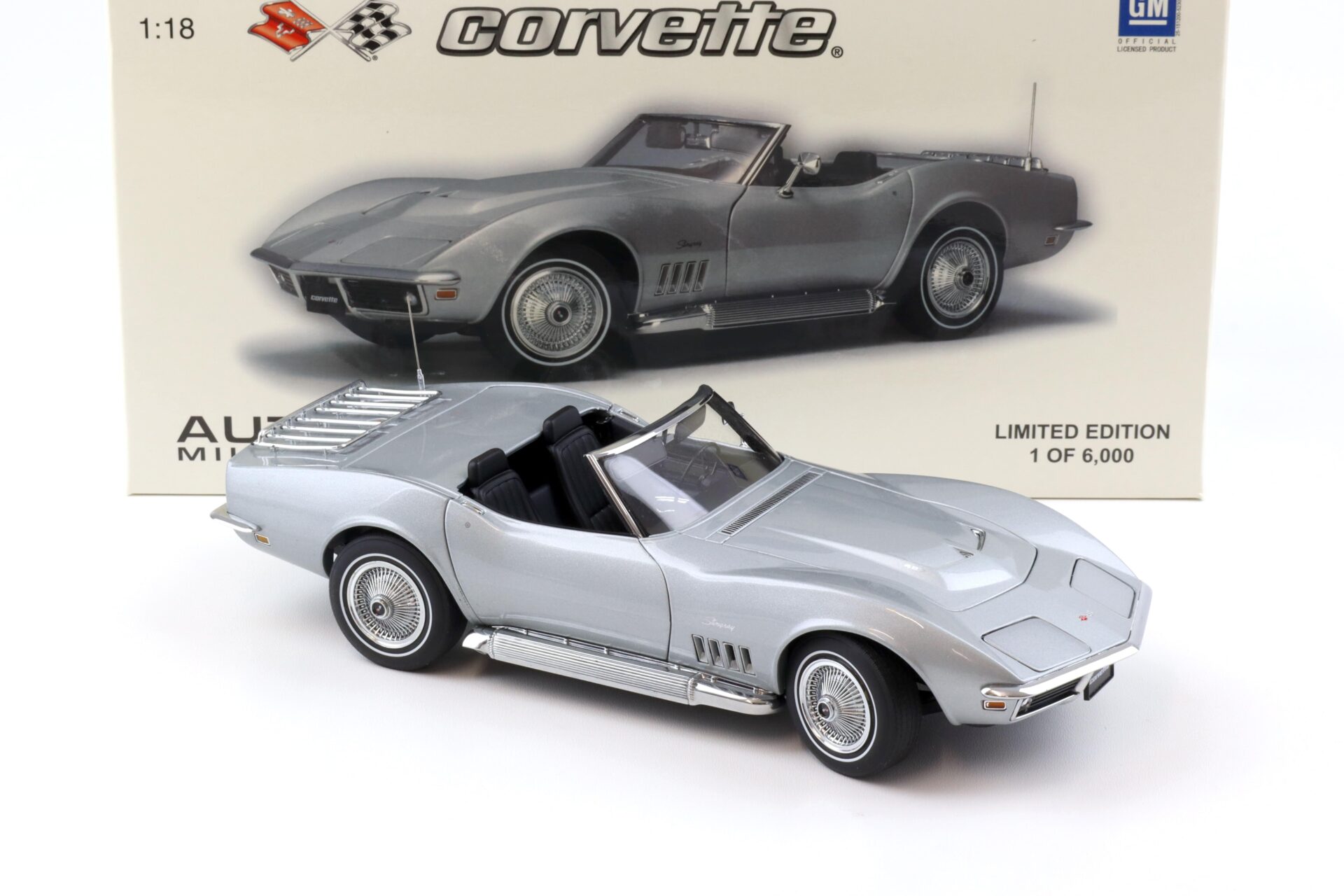 1:18 AUTOart Chevrolet Corvette Convertible 1969 Cortez silver 71162
