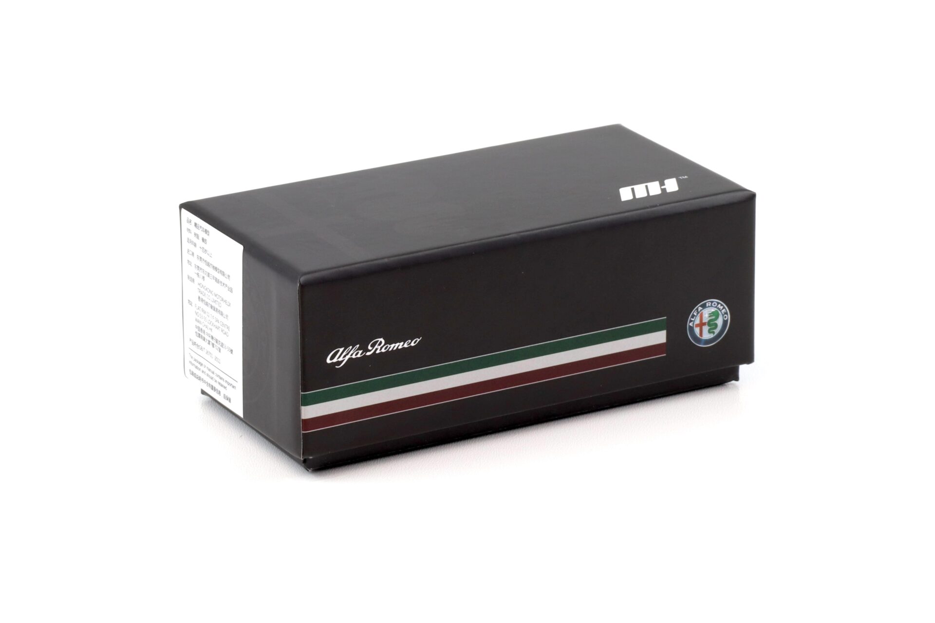 1:64 Motorhelix Alfa Romeo Giulia GTAm Rosso GTA red #69 MH64009RI