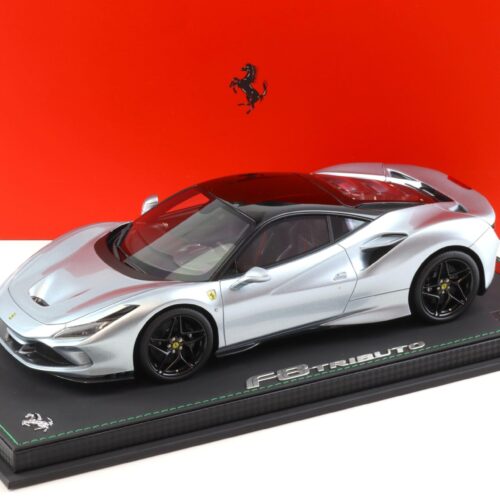 1:18 BBR Ferrari F8 Tributo Grigio Titan with display - Limited 36 pcs