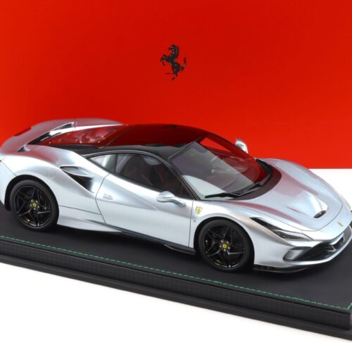 1:18 BBR Ferrari F8 Tributo Grigio Titan with display - Limited 36 pcs