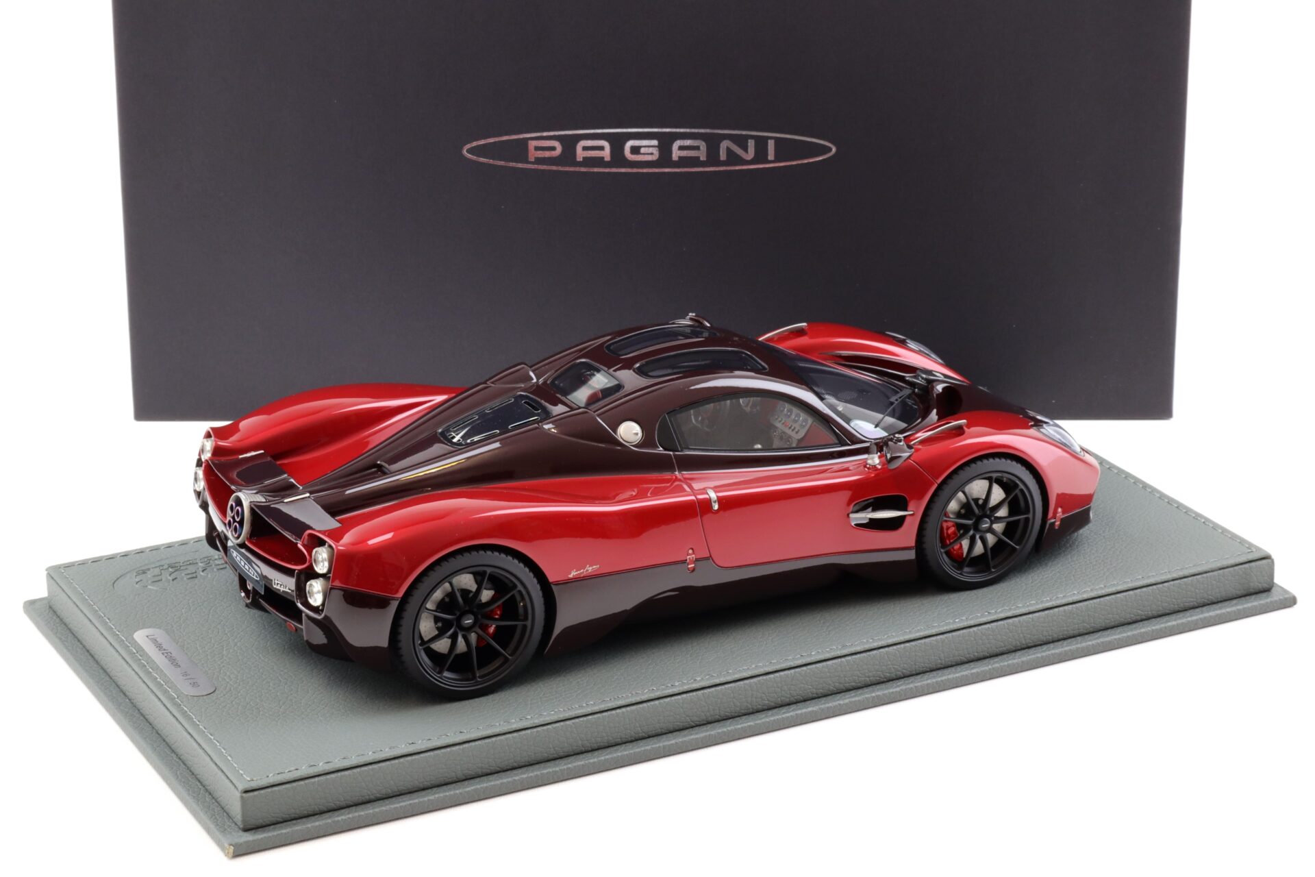 1:18 BBR Pagani Utopia Rosso Dubai red - Limited 50 pcs