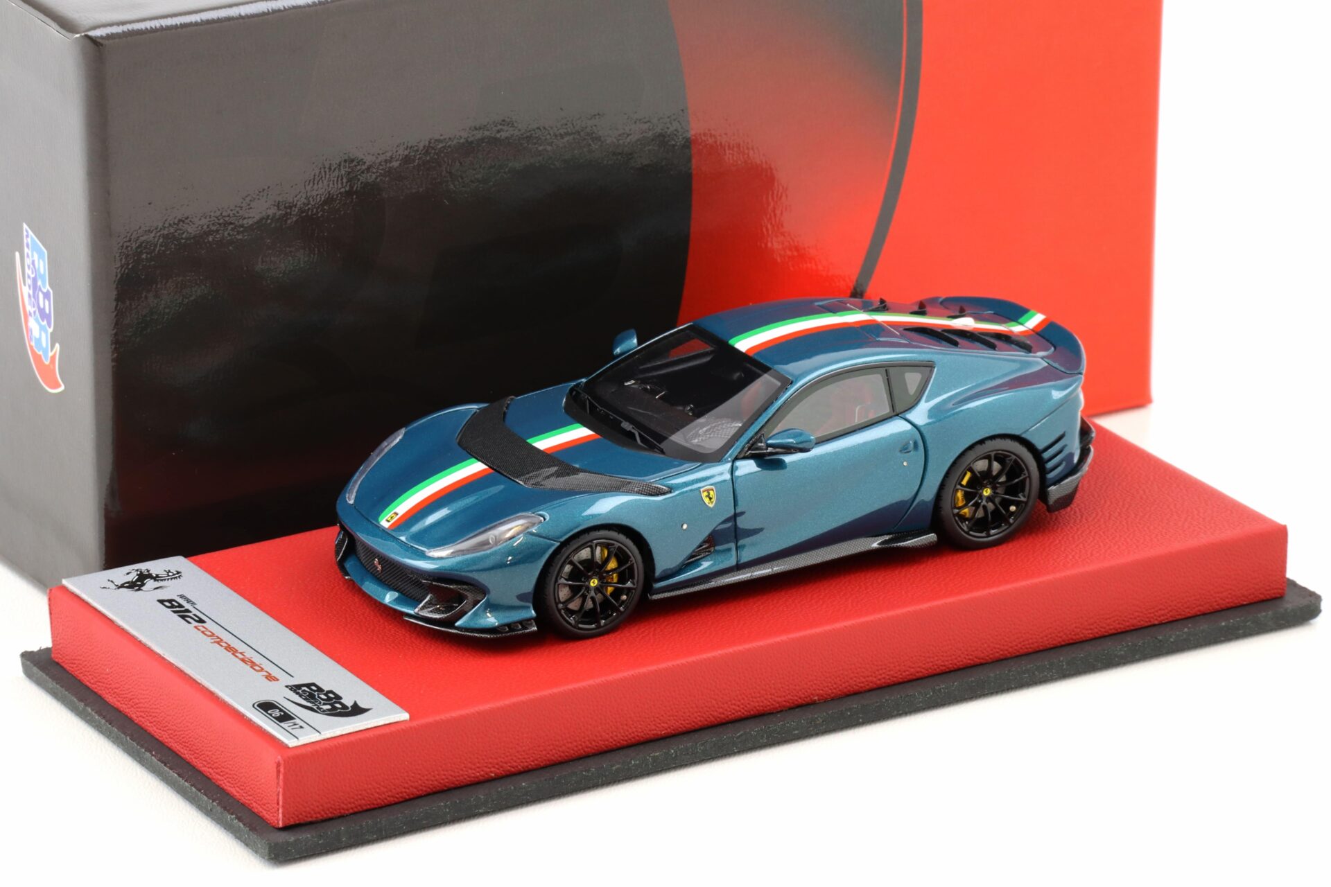 1:43 BBR Ferrari 812 Competizione Blu Capri/ Italy Flag with leather base - Limited 17 pcs.
