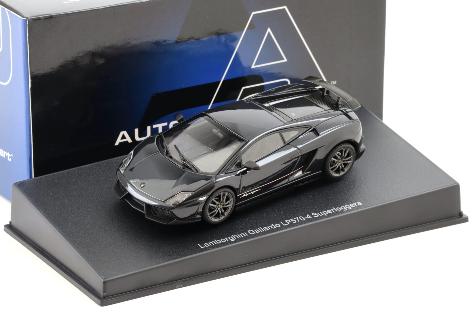 1:43 AUTOart Lamborghini Gallardo LP570-4 Superleggera Nero Noctis black 54642