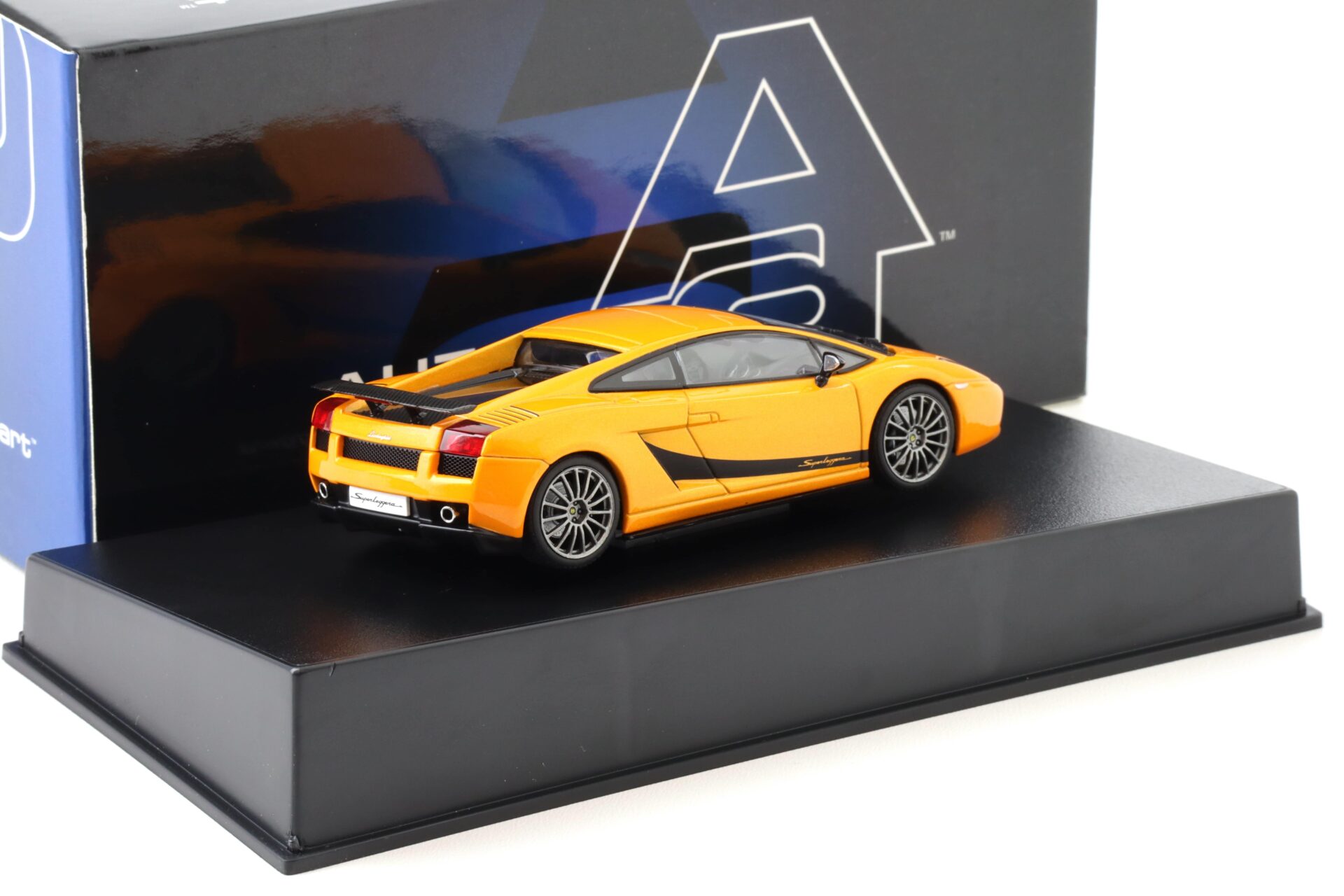 1:43 AUTOart Lamborghini Gallardo Superleggera Borealis orange 54611