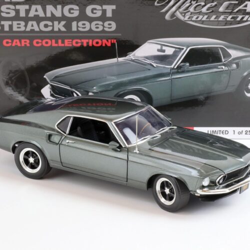 1:18 ACME 1969 Ford Mustang GT Fastback dark green *NICE CAR EDITION*