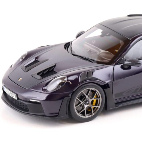1:18 Norev Porsche 911 (992) GT3 RS Weissach Package 2022 PTS viola metallic - Limited 504 pcs.