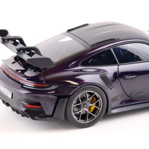 1:18 Norev Porsche 911 (992) GT3 RS Weissach Package 2022 PTS viola metallic - Limited 504 pcs.