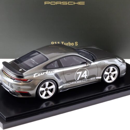 1:18 Spark Porsche 911 992 Turbo S 50 Years HDP Aventurine green WAP DEALER