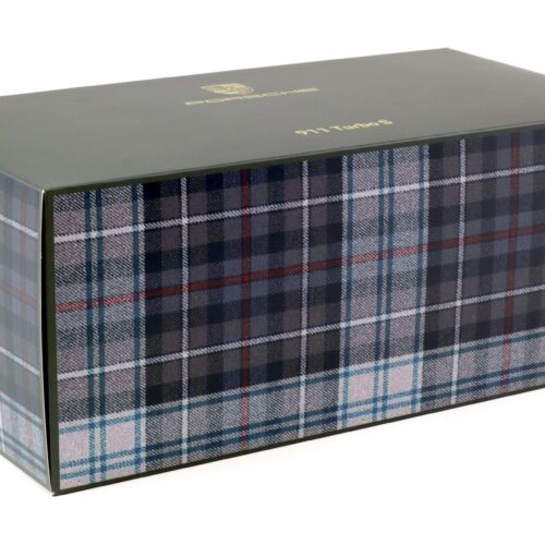 1:18 Spark Porsche 911 992 Turbo S 50 Years HDP Aventurine green WAP DEALER