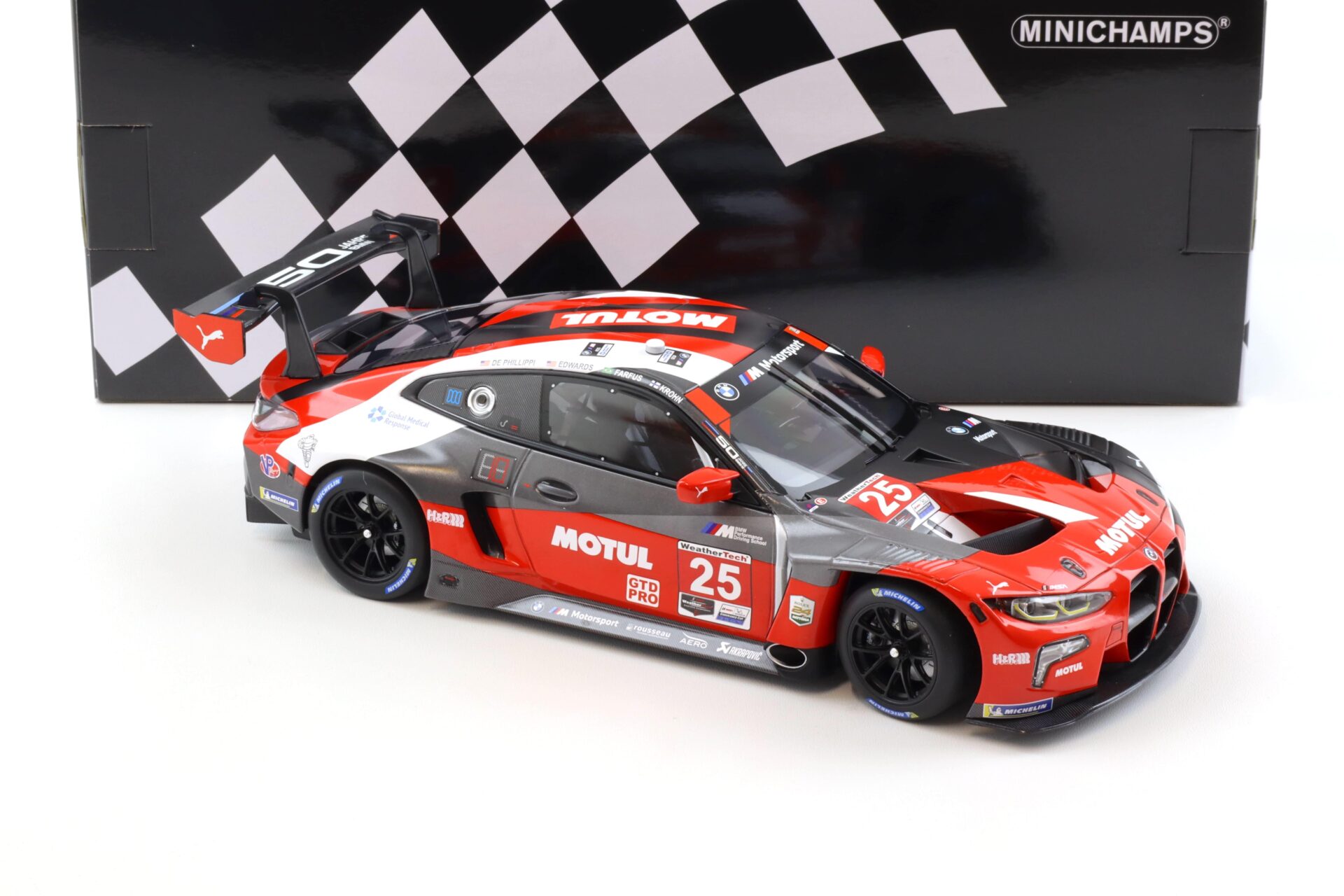 1:18 Minichamps BMW M4 GT3 GTD Pro BMW M Team RLL #25 IMSA 2022 Krohn/Farfus