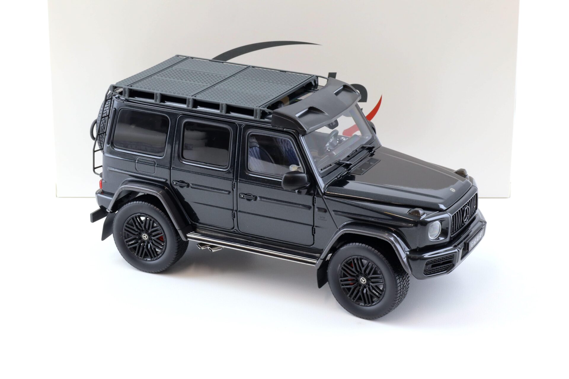 1:18 iScale Mercedes G63 AMG (W463) 4x4 magnetit black metallic 2022