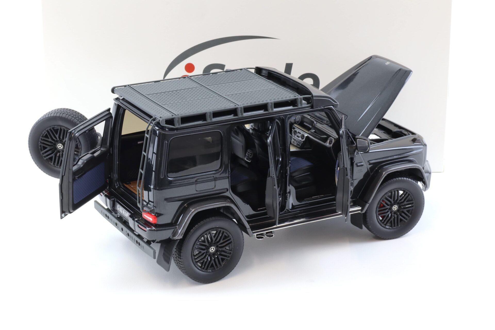 1:18 iScale Mercedes G63 AMG (W463) 4x4 magnetit black metallic 2022