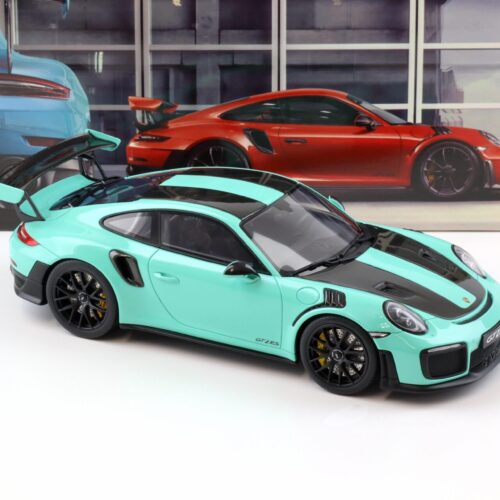 1:18 GT Spirit Porsche 911 991.2 GT2 RS mint green MAP Porsche Museum
