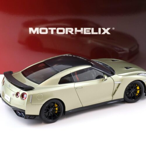 1:18 Motorhelix Nissan GT-R R35 Track Edition by NISMO T-Spec 2022 Millenium Jade