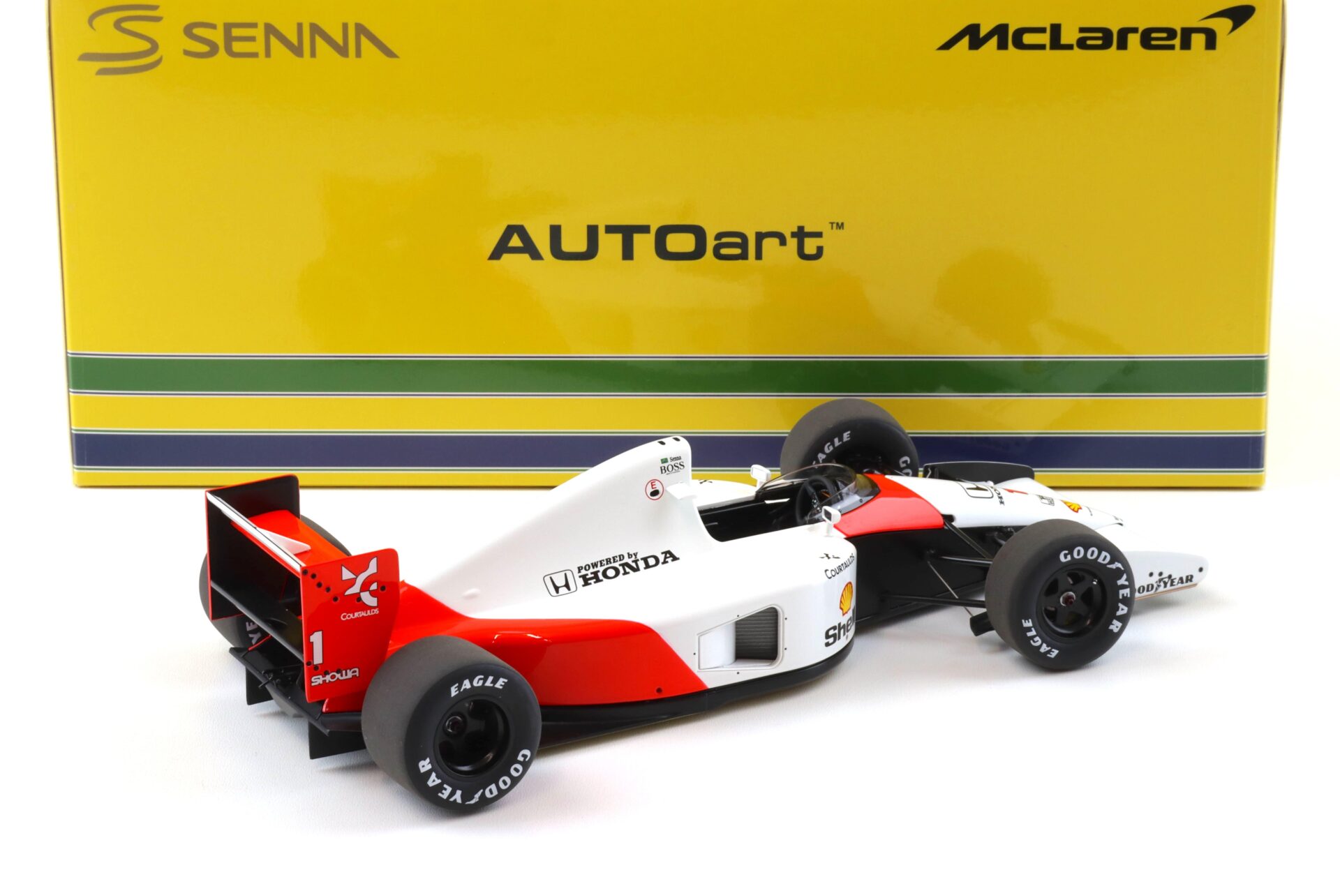 1:18 AUTOart McLAREN Honda MP4/6 Japanese GP 1991 A.Senna #1 without McLaren Logo