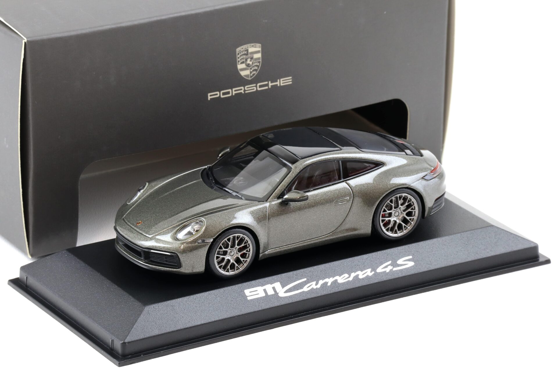 1:43 Minichamps Porsche 911 (992) Carrera 4S Coupe Aventurine green WAP DEALER