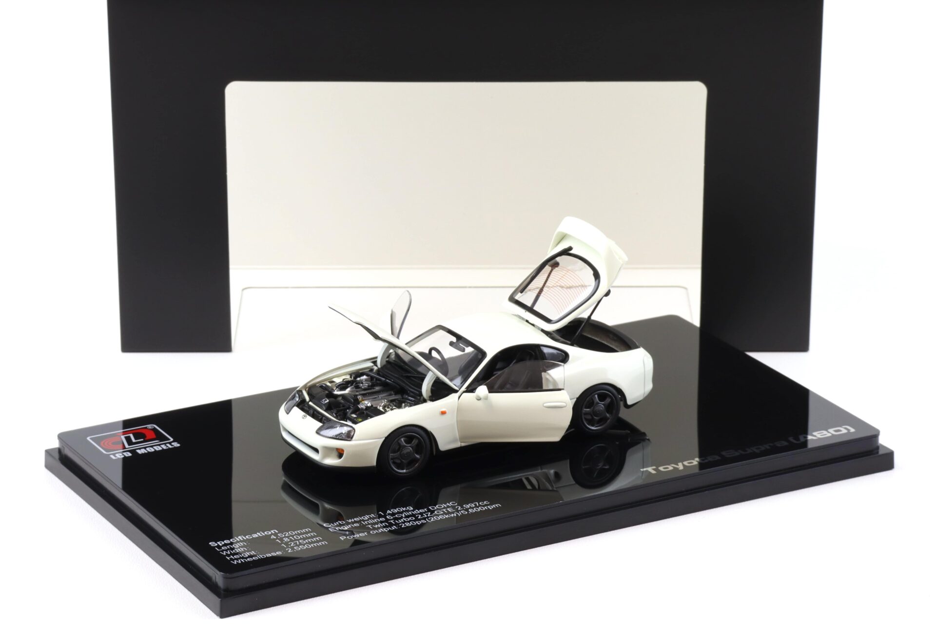1:43 LCD Models Toyota Supra A80 Coupe RHD white LCD43009-WH