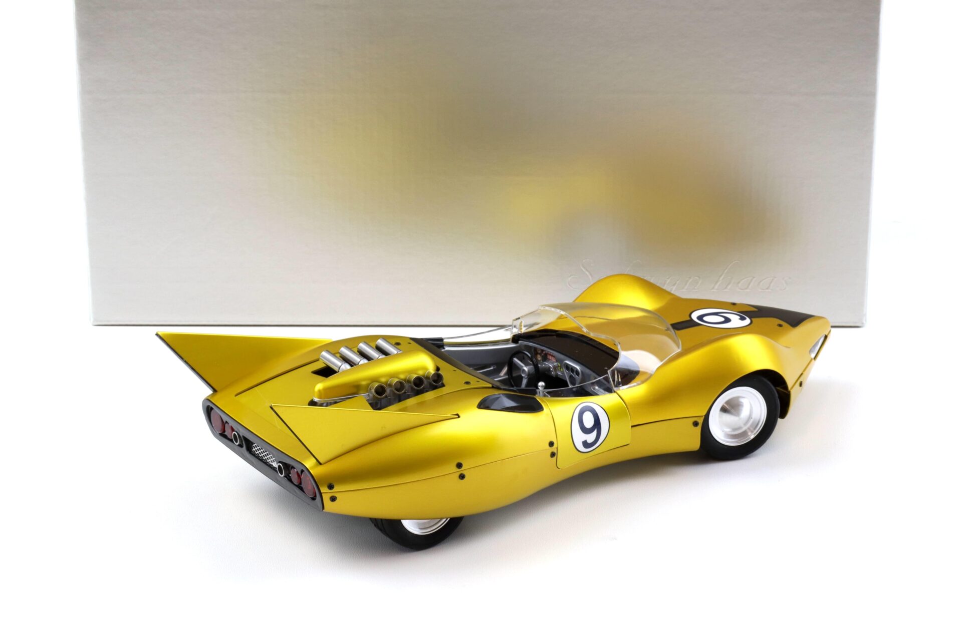 1:18 Schwyn Haas Aluminium Body Hamilton Speed Racer Shooting Star gold