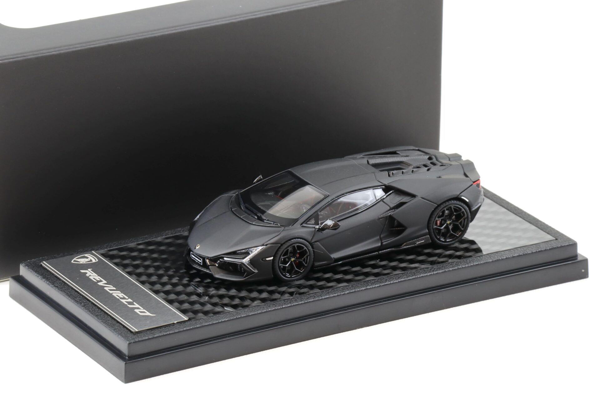 ID 102591 orig.jpg 1:64 LCD Models Lamborghini Revuelto Coupe matte black LCD64042-BL