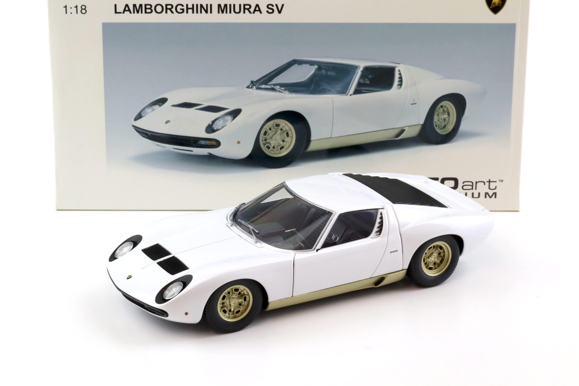 1:18 AUTOart Lamborghini Miura SV white/ gold side skirts DIECAST 74544