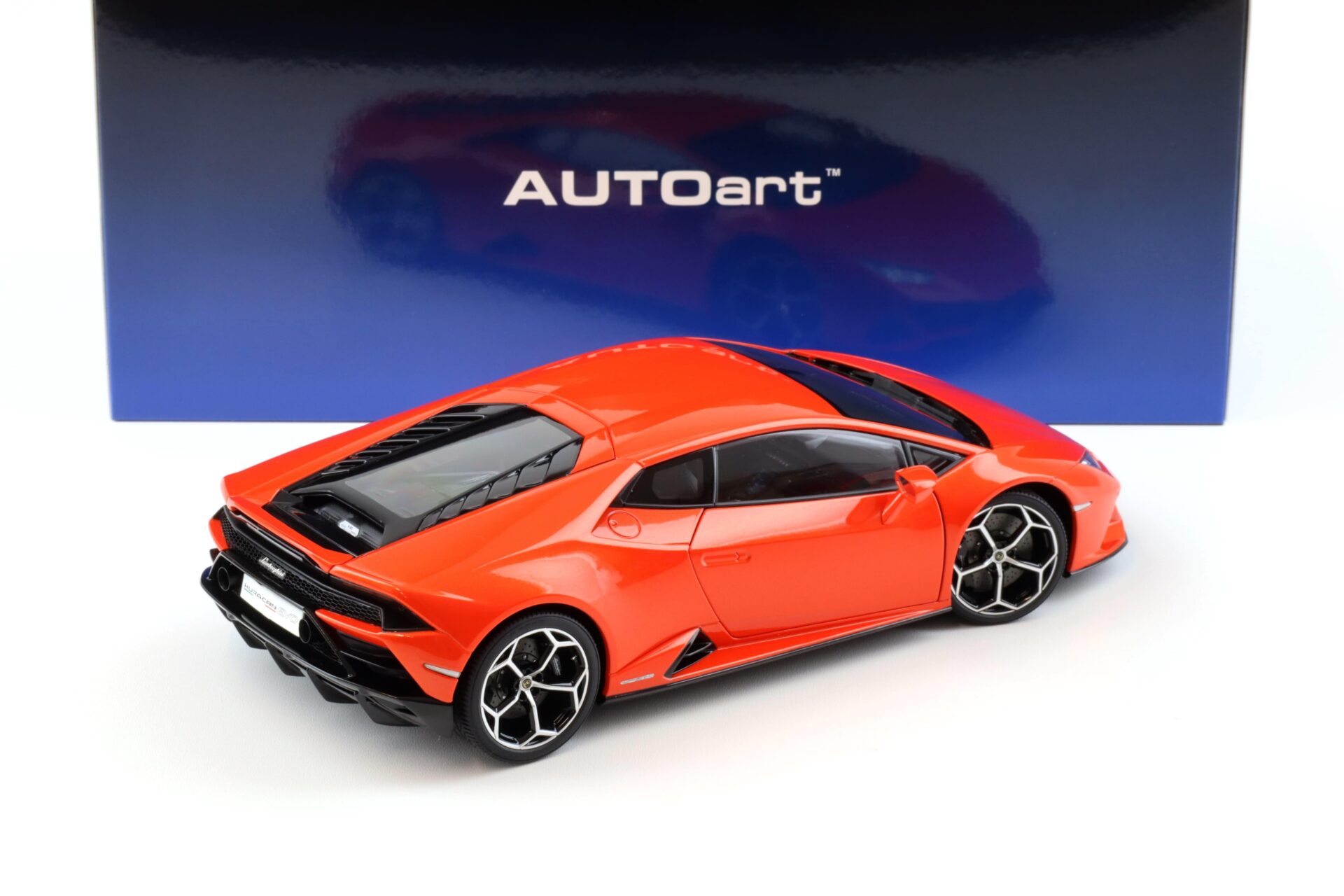 1:18 AUTOart Lamborghini Huracan Evo 2019 arancio xanto orange 79214