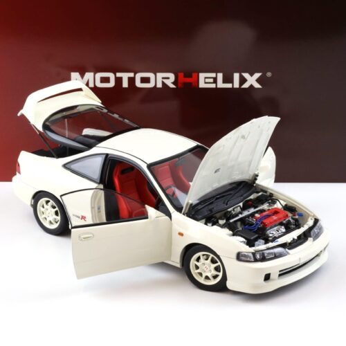 1:18 Motorhelix Honda Integra Type R (DC2) PRE-Facelift Championship white M85201