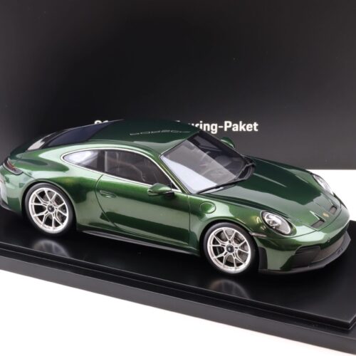 1:18 Spark Porsche 911 992.2 GT3 Touring Package Oak green Neo WAP DEALER