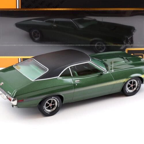 1:18 IXO Ford Gran Torino Sport 2-Door 1972 dark green Movie Gran Torino