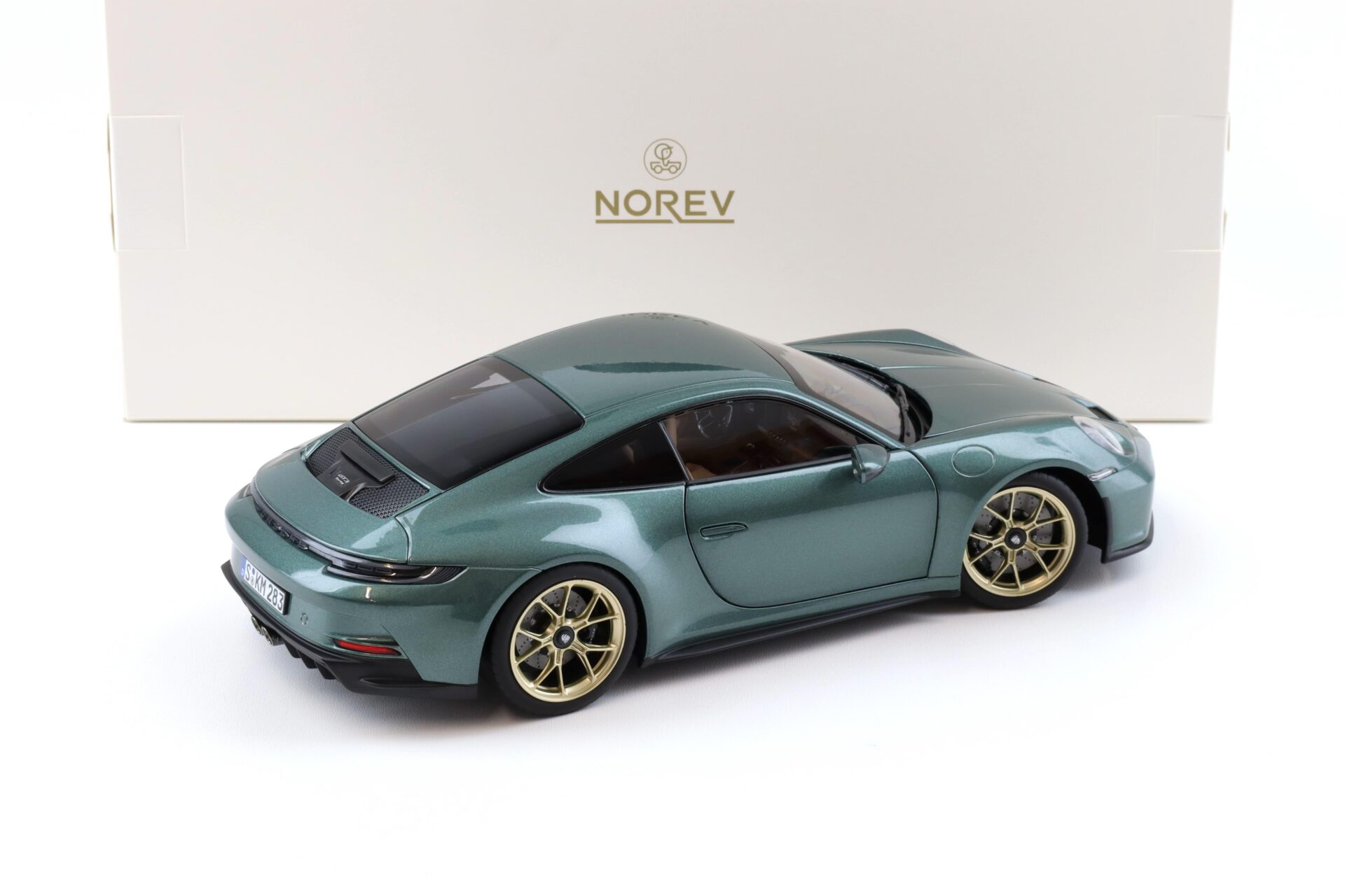 1:18 Norev Porsche 911 992 GT3 Touring 2021 Malachite green metallic 187382
