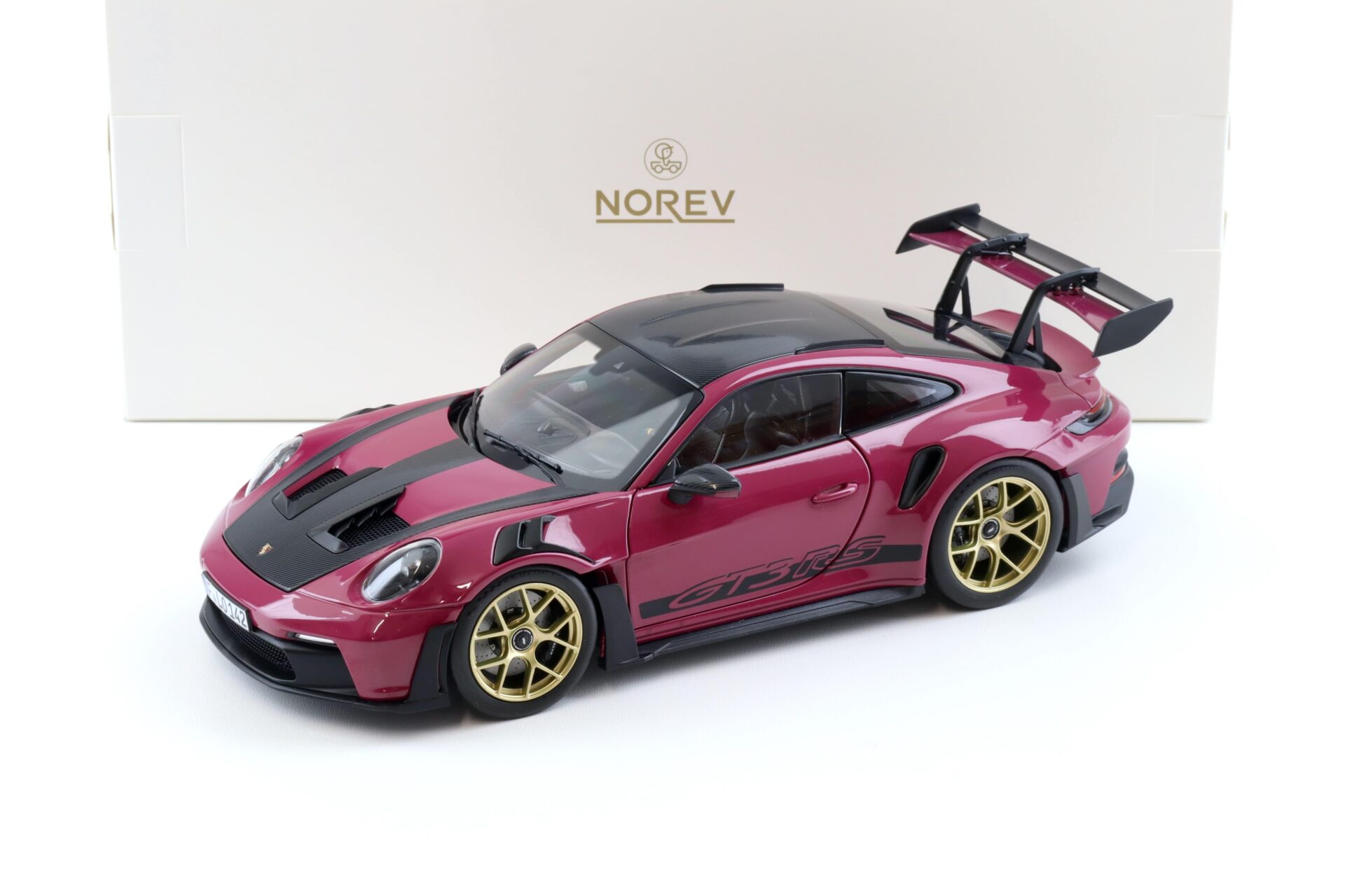 1:18 Norev Porsche 911 992 GT3 RS Weissach Package 2022 Ruby Star 187370