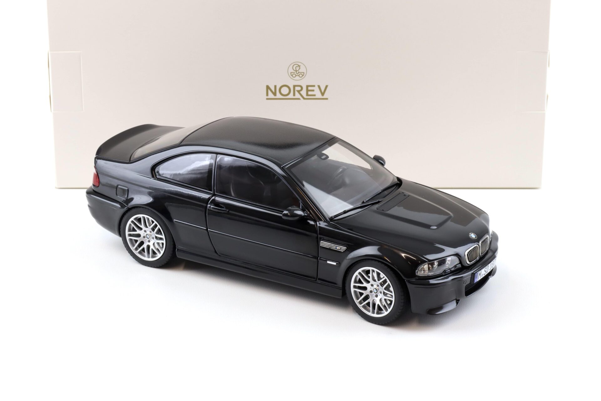 1:18 Norev BMW M3 CSL E46 Coupe 2000 Saphire black 183017
