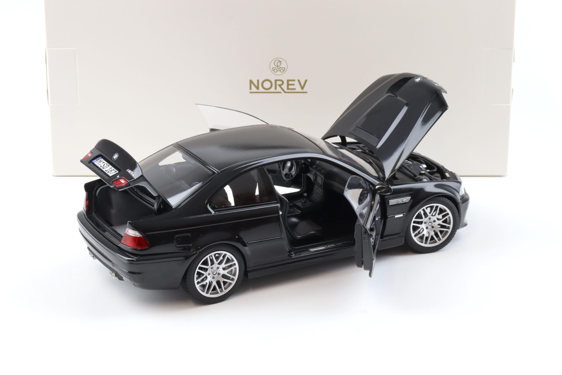 1:18 Norev BMW M3 CSL E46 Coupe 2000 Saphire black 183017