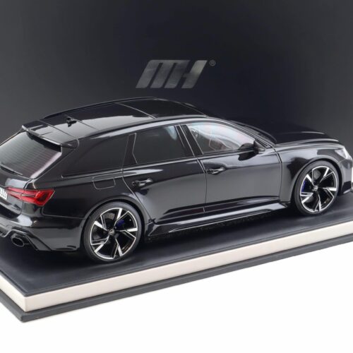 1:12 Motorhelix Audi RS6 Avant C8 black metallic 2021 with display - Limited 30 pcs.