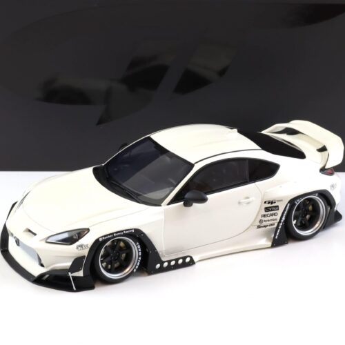 1:18 GT Spirit GT498 Pandem Toyota GR86 Coupe Crystal white 2023