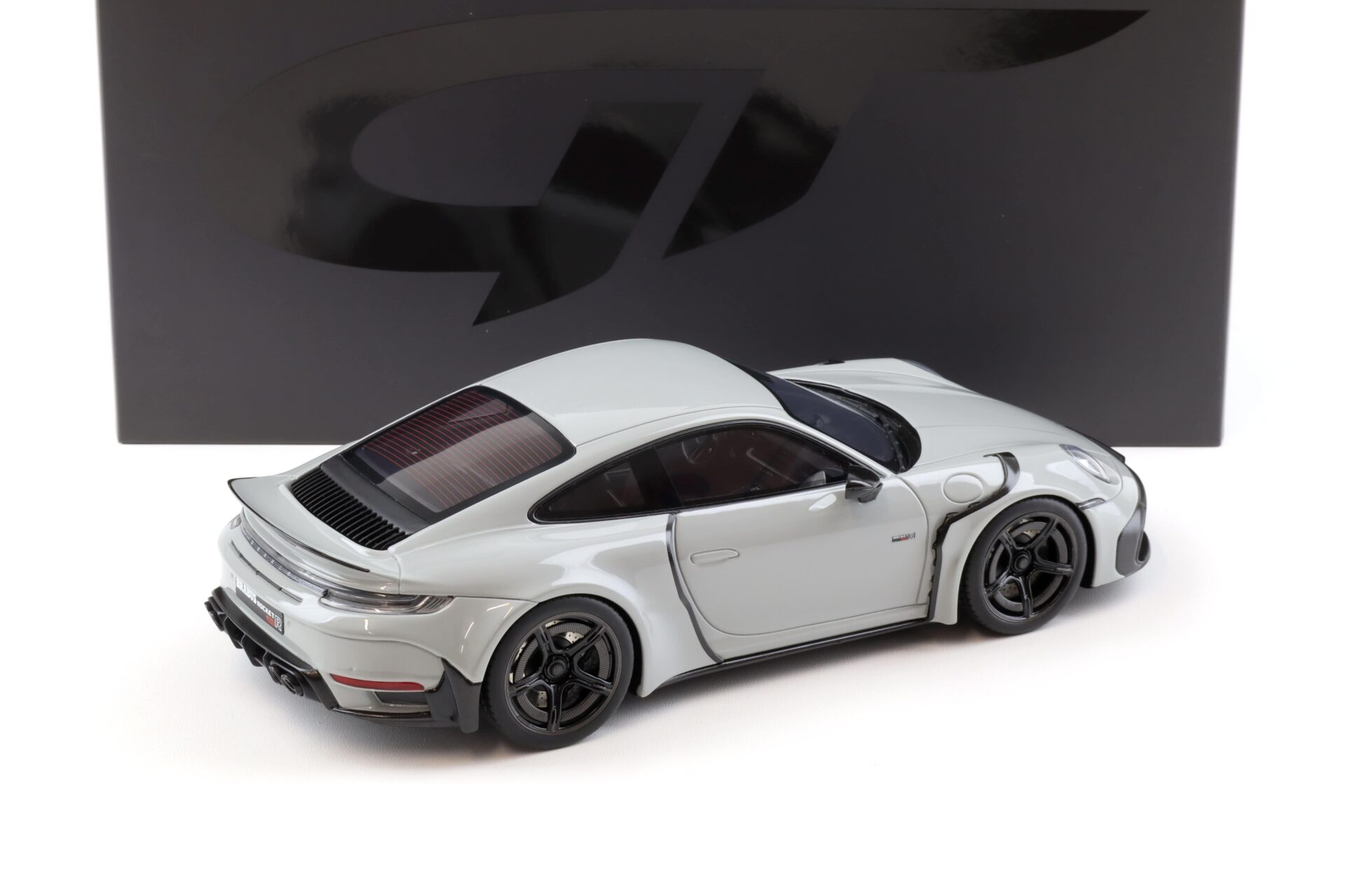 1:18 GT Spirit GT930 Porsche 911 992 Brabus 900 Rocket-R Coupe Nardo grey 2023