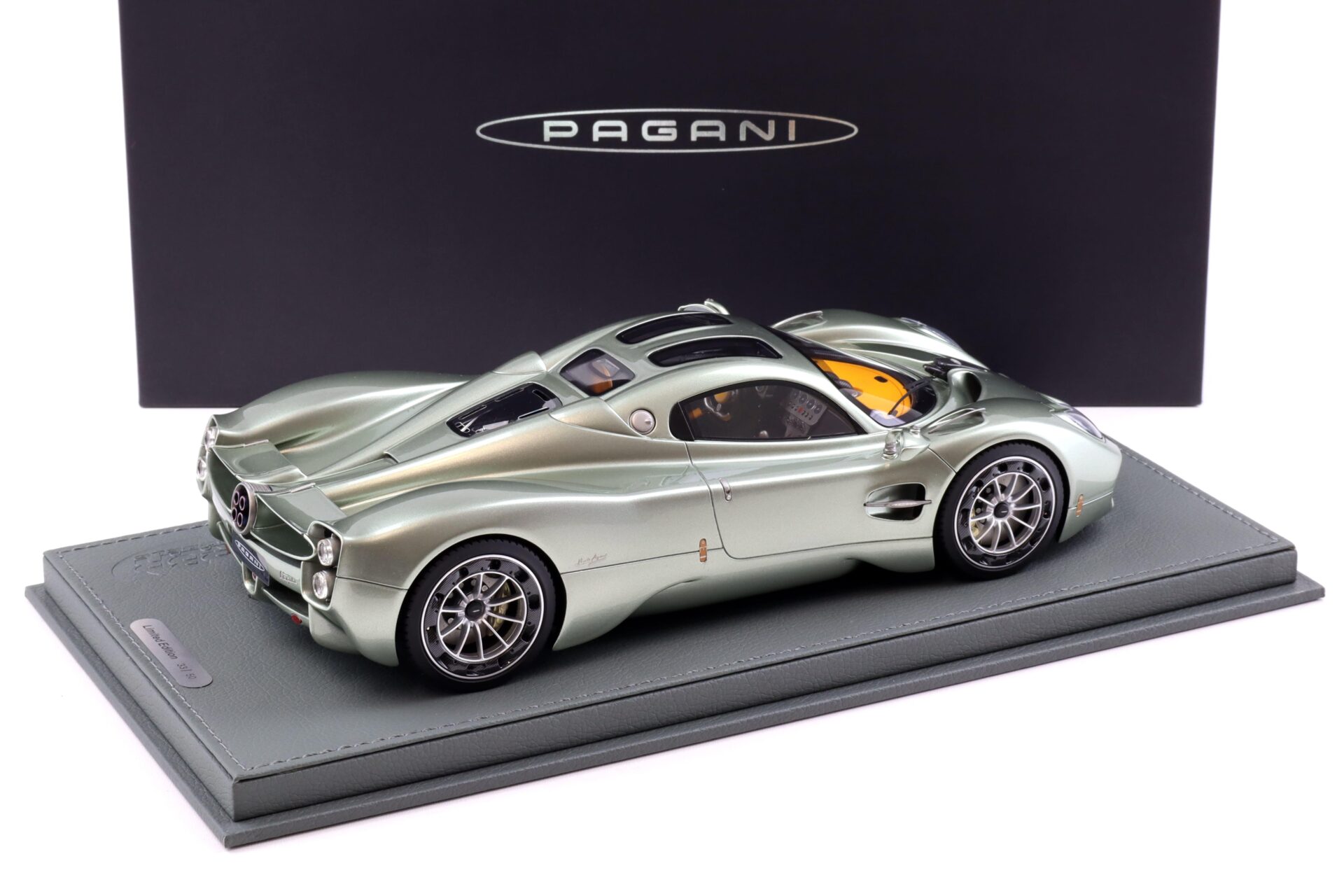 1:18 BBR Pagani Utopia Verde Pampa green metallic - Limited 50 pcs.