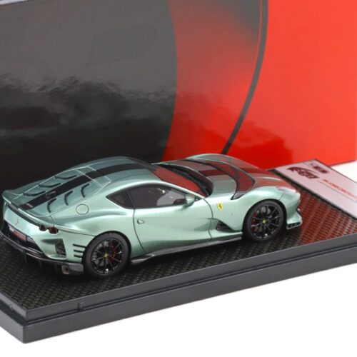 1:43 BBR Ferrari 812 Competizione Verde medio gloss/ black stripe - Limited 16 pcs.