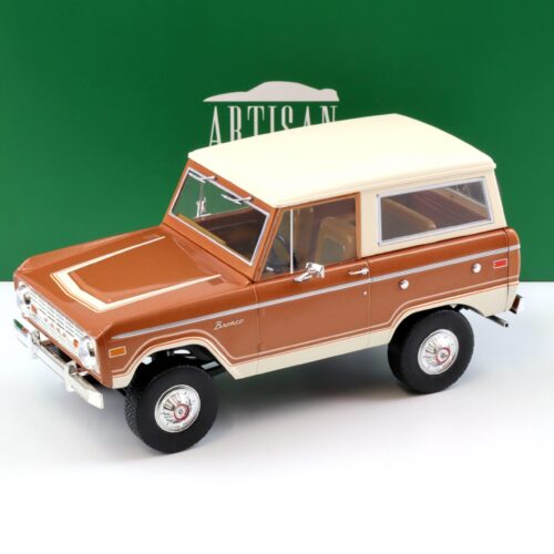 1:18 Greenlight Artisan 1973 Ford Bronco Ranger Hot Ginger metallic/ white