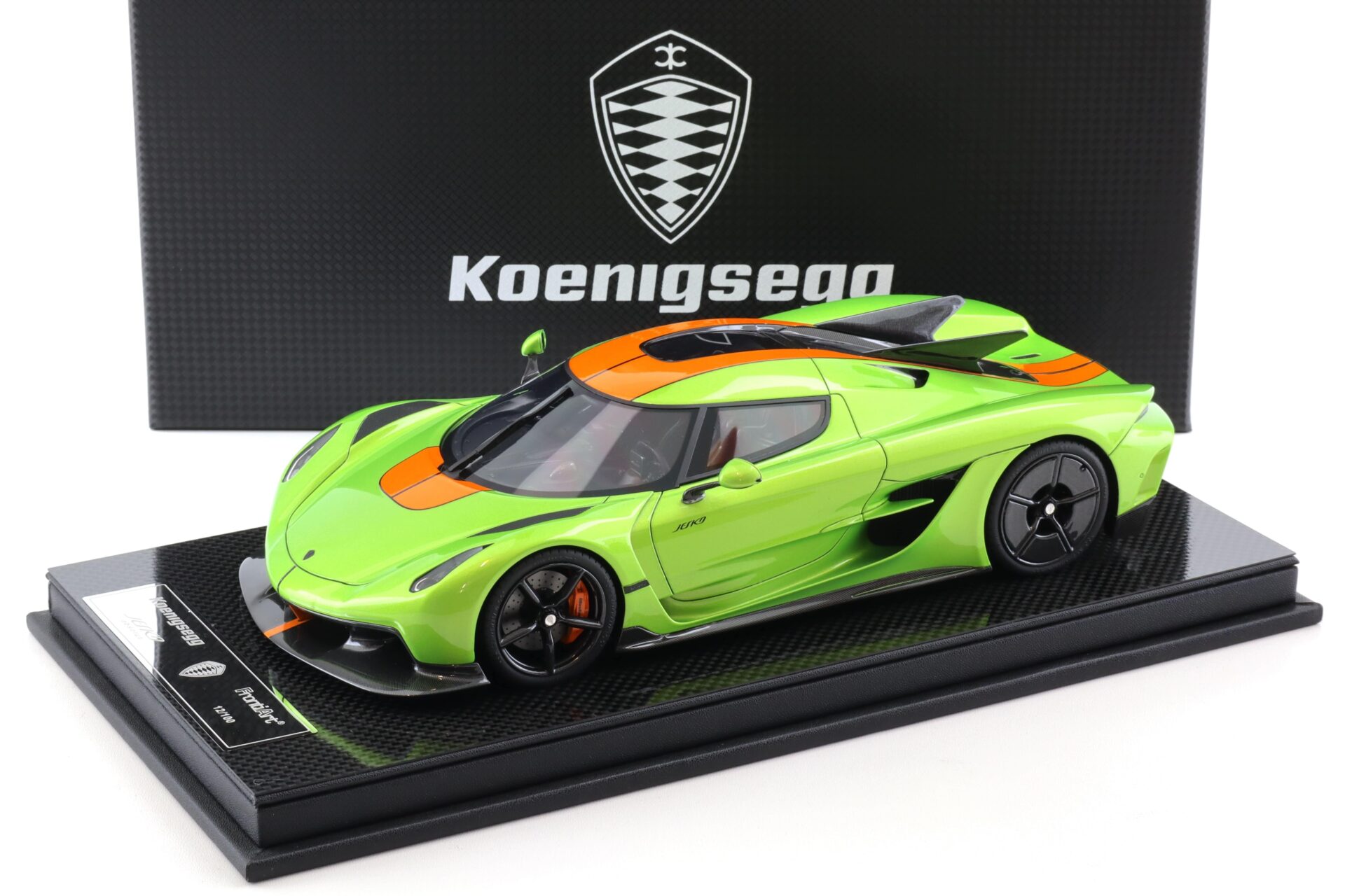 1:18 FrontiArt Koenigsegg Jesko Absolute Jesko green F152-195 - Limited 100 pcs.