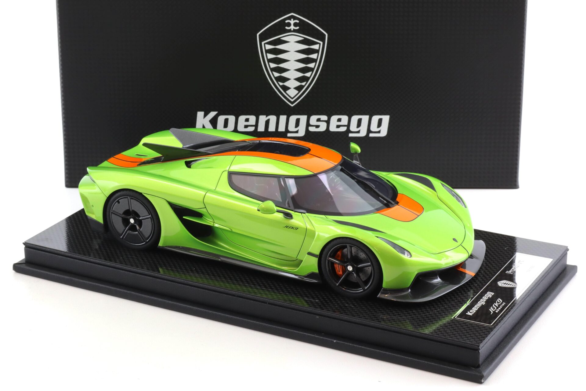1:18 FrontiArt Koenigsegg Jesko Absolute Jesko green F152-195 - Limited 100 pcs.