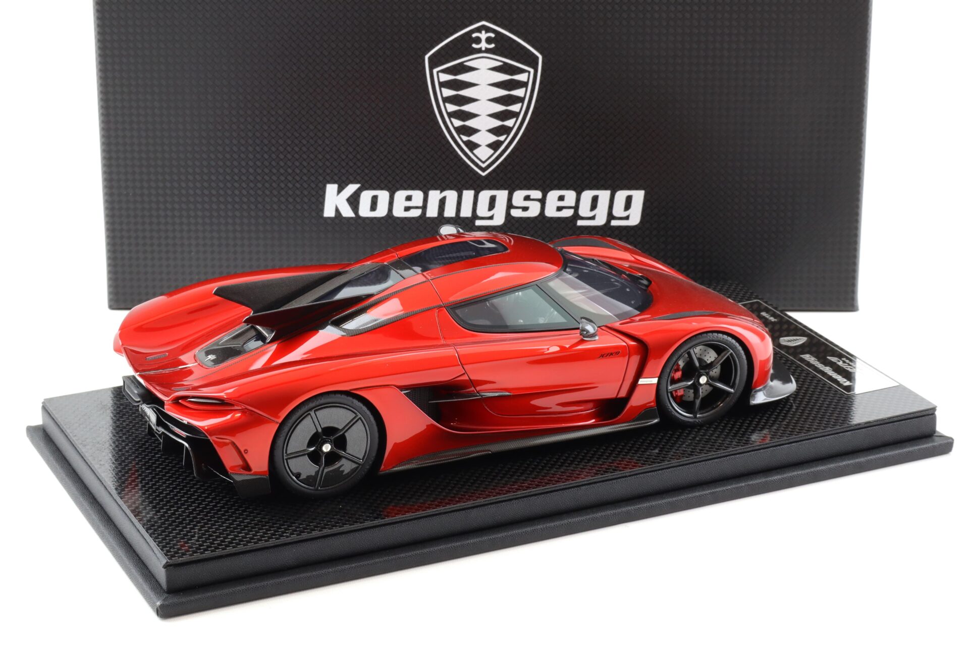 1:18 FrontiArt Koenigsegg Jesko Absolute Apple red F160-77 - Limited 199 pcs.