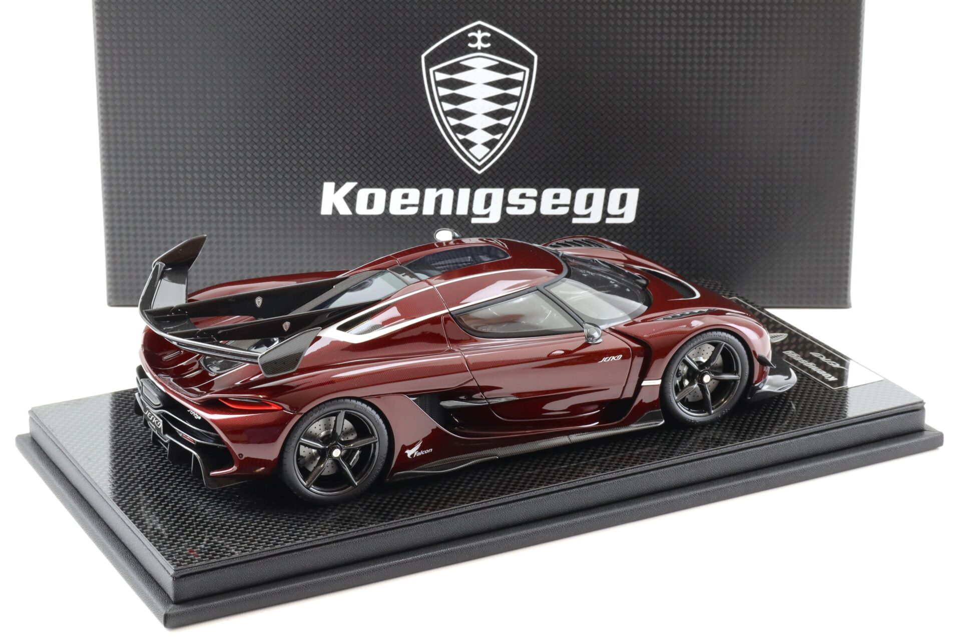 1:18 FrontiArt Koenigsegg Jesko Full Carbon red Tinted F157-171 - Limited 199 pcs.