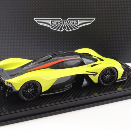 1:18 FrontiArt Aston Martin Valkyrie Lime Essence F106-185 - Limited 100 pcs.