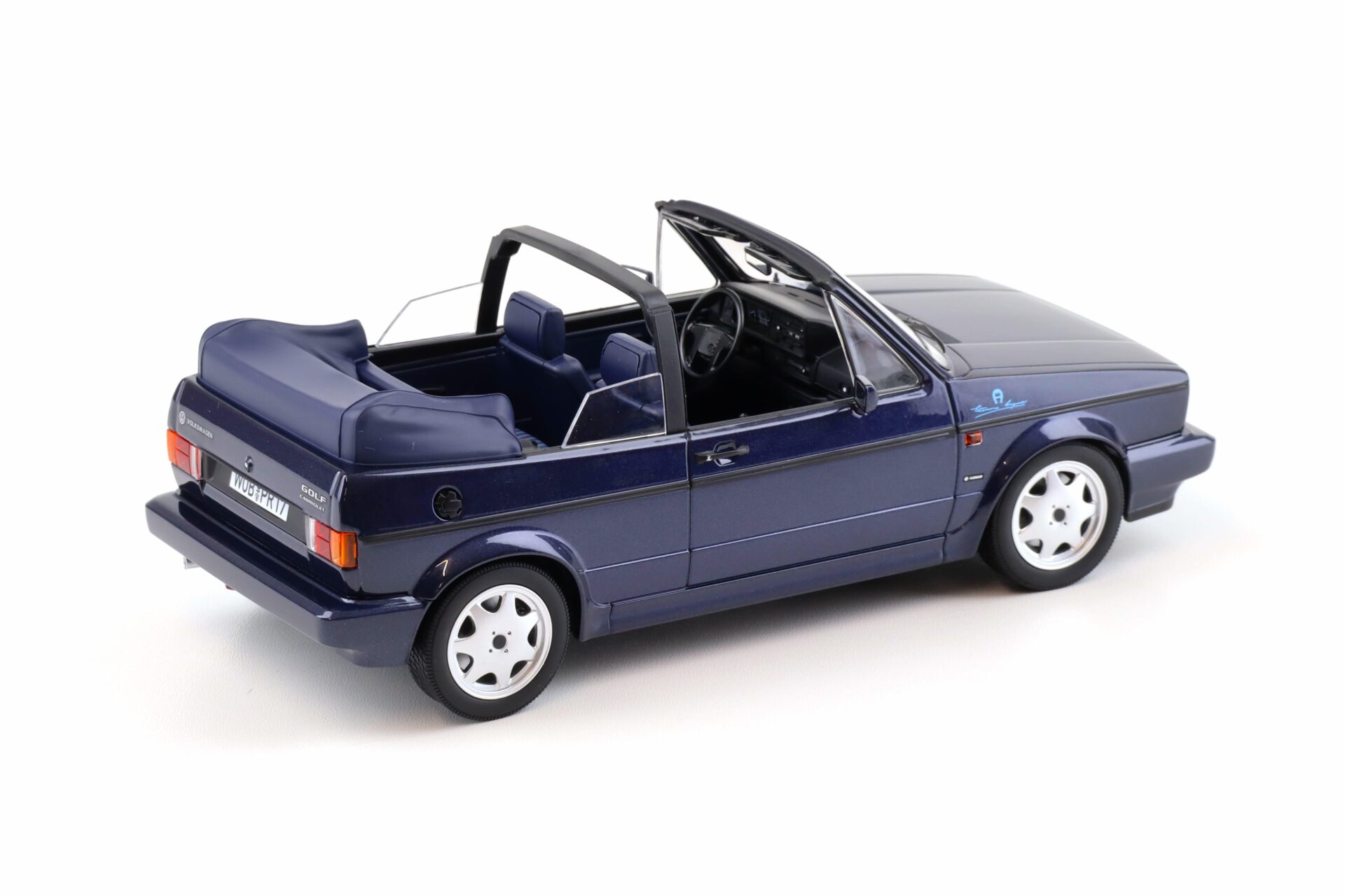 PREORDER 1:18 Norev VW Golf 1 Cabriolet Etienne Aigner 1990 Midnight blue metallic - Limited 750 pcs.
