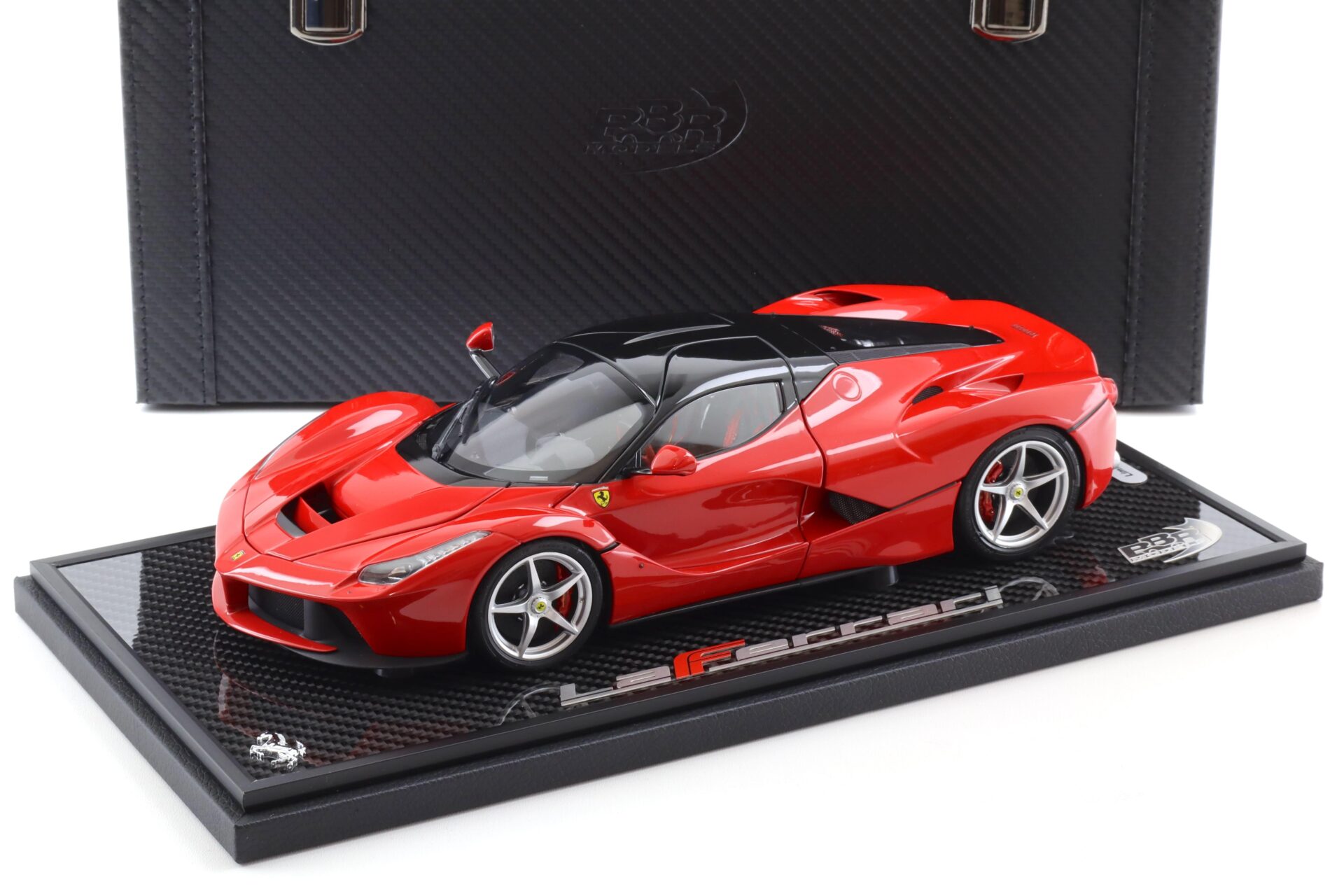 1:18 BBR Ferrari LaFerrari Rosso Corsa red 4P seatbelt red Special Pack - Limited 20 pcs.