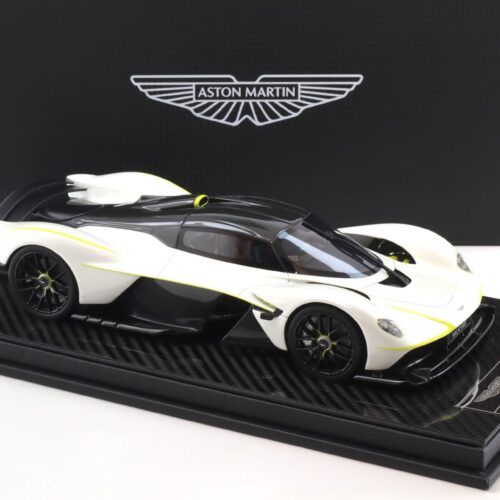 1:18 FrontiArt Aston Martin Valkyrie pearl white F106-29 - Limited 300 pcs.